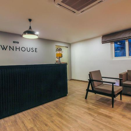 Townhouse White Ridge Shivam Road Hotel Lālāguda Екстериор снимка