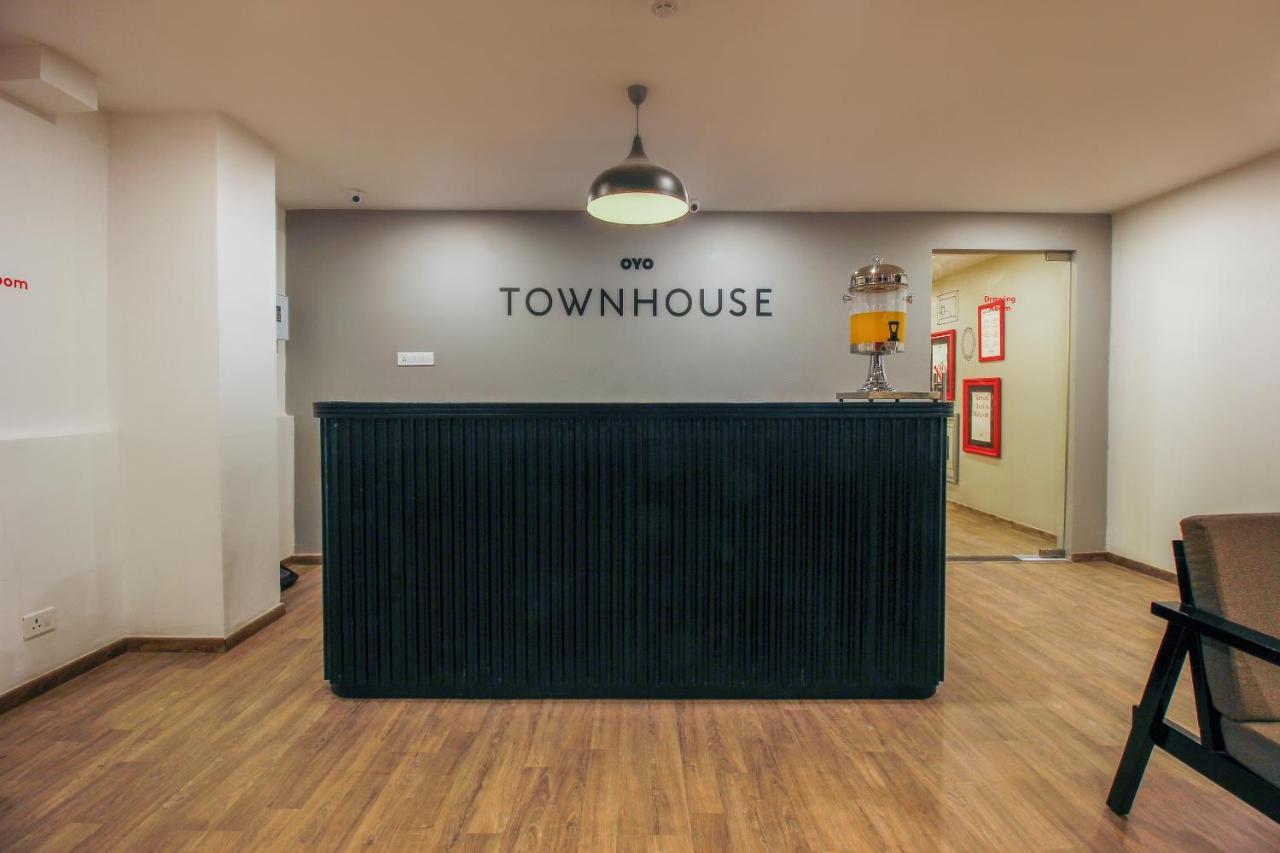 Townhouse White Ridge Shivam Road Hotel Lālāguda Екстериор снимка