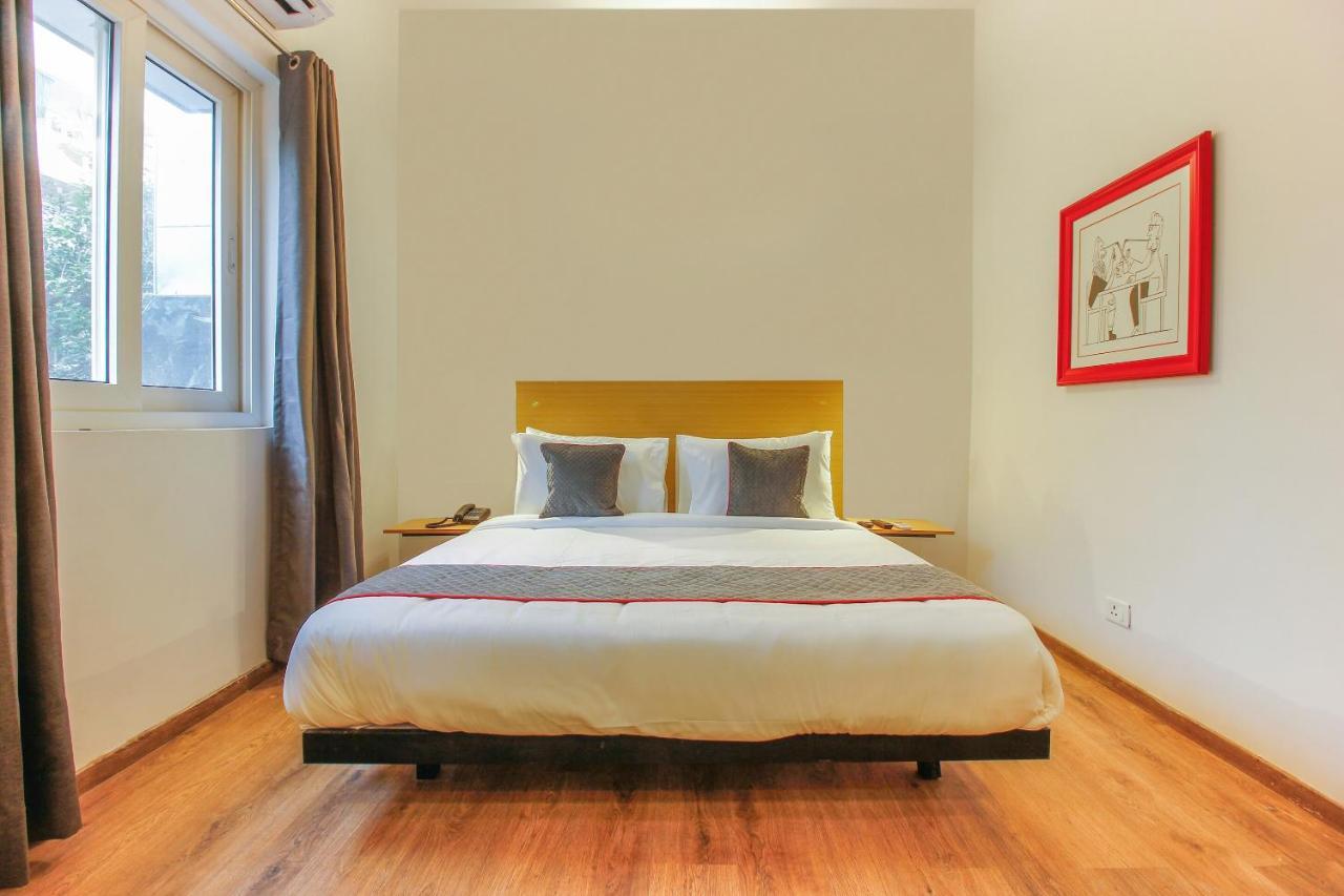 Townhouse White Ridge Shivam Road Hotel Lālāguda Екстериор снимка